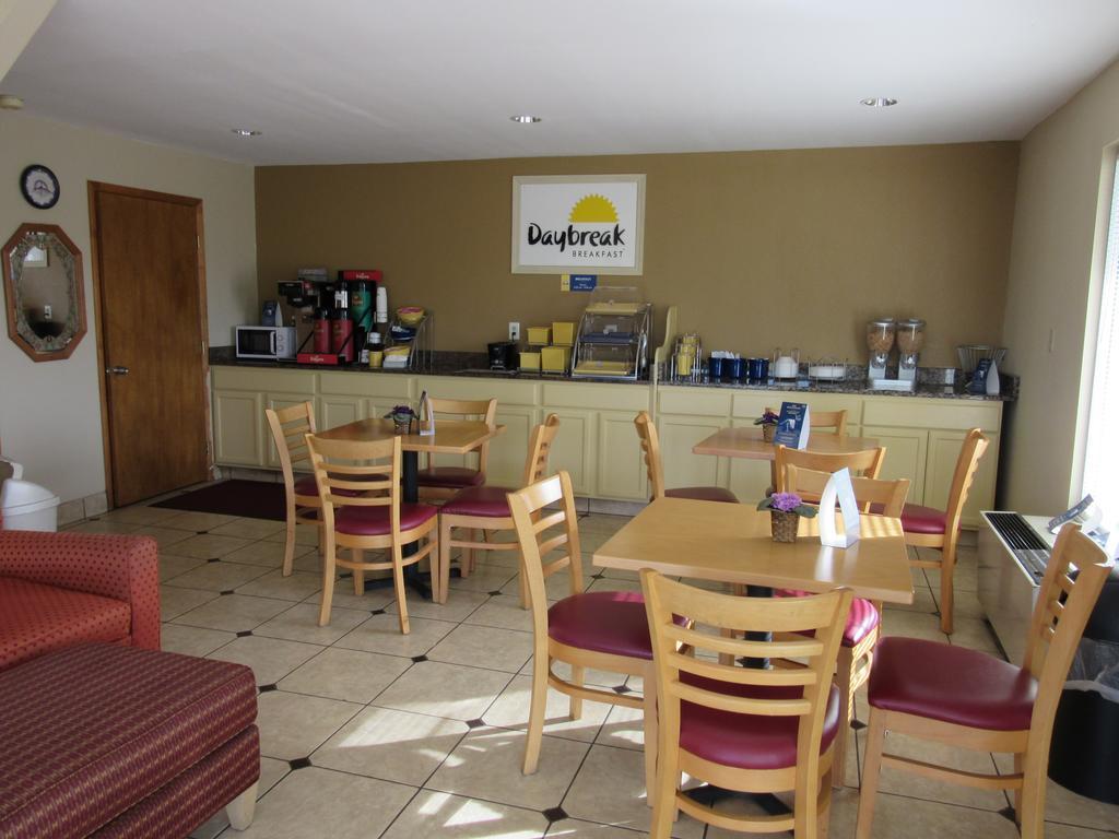 Days Inn By Wyndham Augusta Wheeler Road Esterno foto